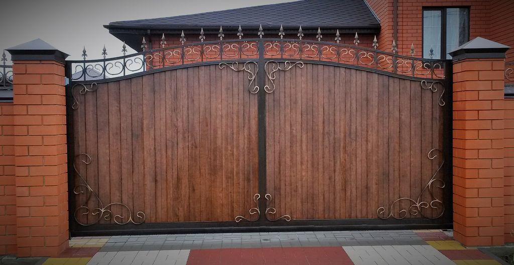 Купить простые ворота для дома: советы по выбору, установке и уходу в Новокузнецке от 33050 руб | ВоротМастер-Нвк